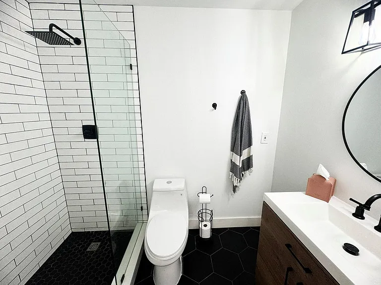 321 Sandtree Dr — Photo 23