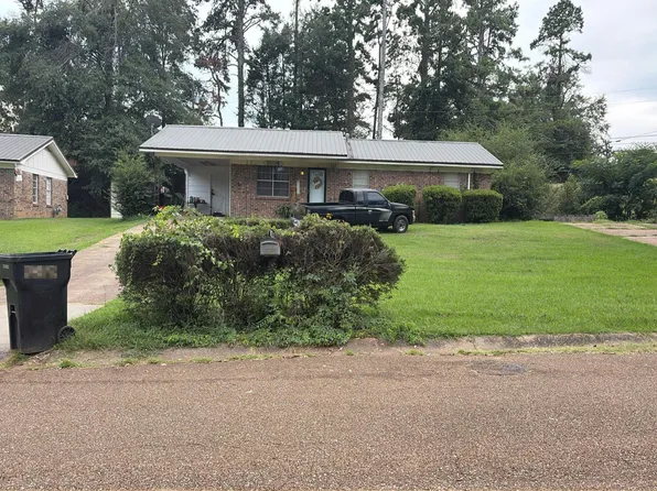 108 Pine Dr, Winona, MS 38967