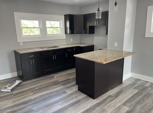 1021 Sunset St #D, Marcus Hook, PA 19061