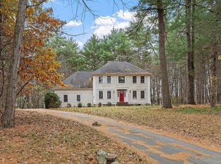 96 Cedarwood Rd, Boxboro, MA 01719