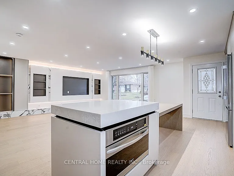 23 Bakerdale Rd — Photo 4