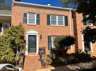 6657 Bunker Hill Cir, Charlotte, NC 28210