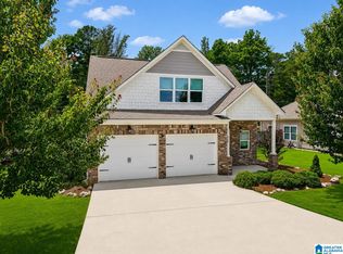 324 Shelby Farms Ln, Alabaster, AL 35007