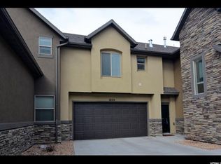 1820 W 2280 S, Woods Cross, UT 84087