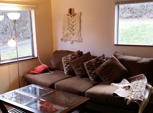 4720 Yellowjacket Rd APT 4, Knoxville, TN 37920