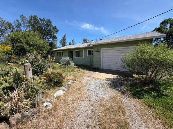 16285 Plantation Ln, Anderson, CA 96007