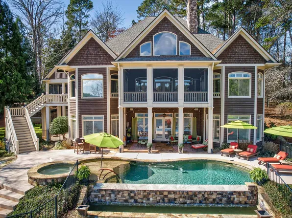 1691 Lighthouse Cir, Greensboro, GA 30642