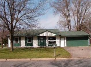 303 14th Ave N, Onalaska, WI 54650