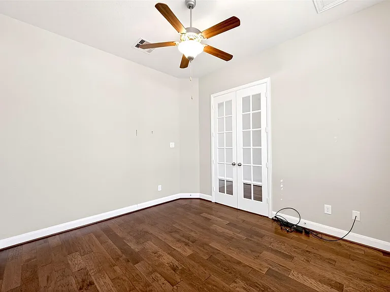 14 S Sawbridge Cir — Photo 24