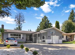 3045 Mouat Dr, Abbotsford, BC V2T 4E5