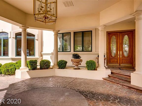 3rd image of 1101 Trophy Hills Dr