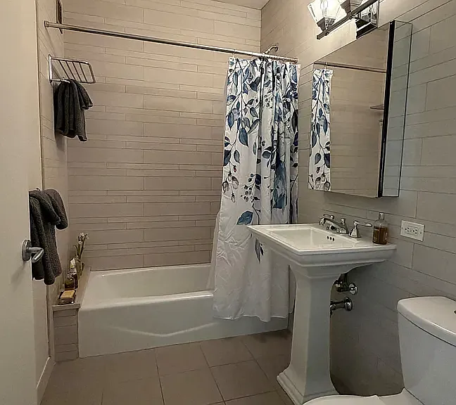 1510 Lexington Ave #6L — Photo 17