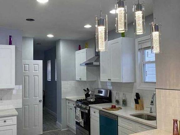 4th image of 171-10 107th Ave #1