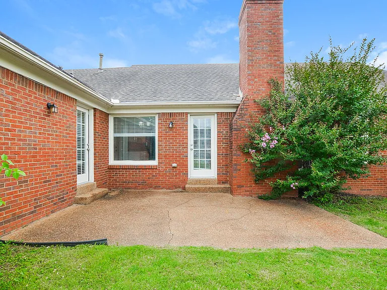 4378 Bunker Hill Dr — Photo 16