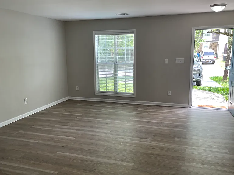 3555 Kennesaw Station Dr NW — Photo 3