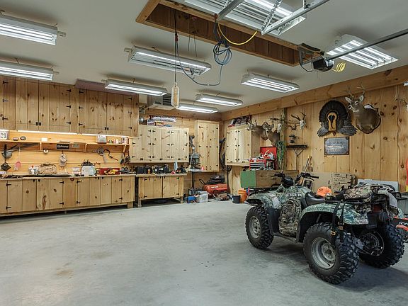 3rd image of 349 Fitzwilliam Road