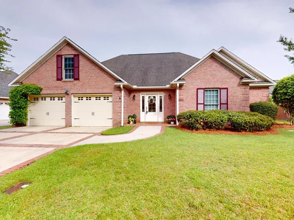 920 W Glouchester Dr, Sumter, SC 29150