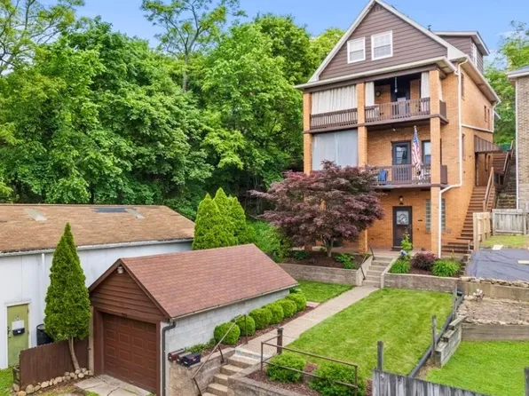 919 Pine St, Ambridge, PA 15003