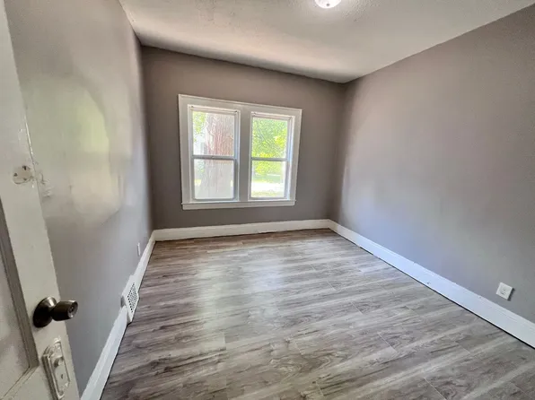 Medellin, 3362 E 145th St #5, Cleveland, OH 44120