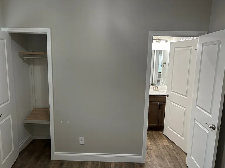 2954 Enclave Ct — Photo 16