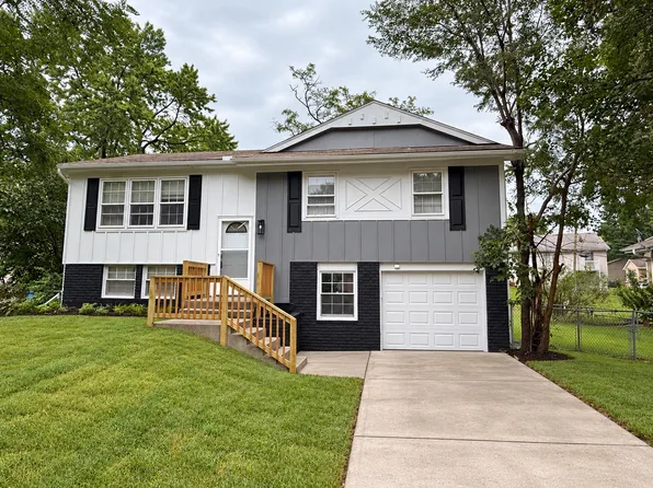 109 NW Walnut St, Lees Summit, MO 64063
