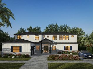 3500 Flores Ave, Sarasota, FL 34239