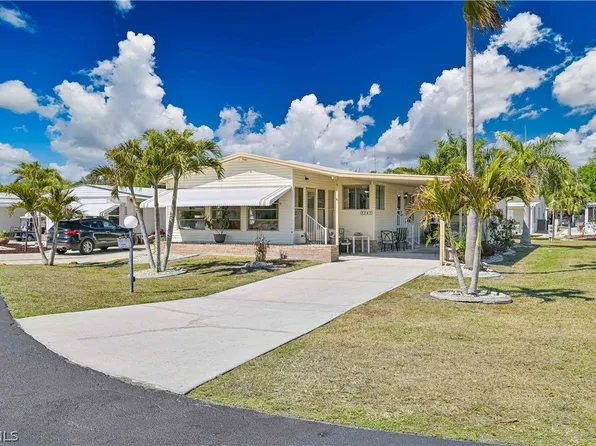 9867 Sugarberry Way, Fort Myers, FL 33905