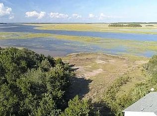 24 Ashton Dr, Saint Helena Island, SC 29920