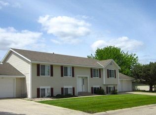 265 Cambridge Ln, Willmar, MN 56201