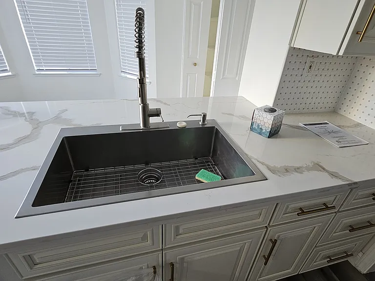 8409 Thornbury Dr — Photo 9