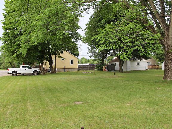 4th image of 5036 E Apple Ave
