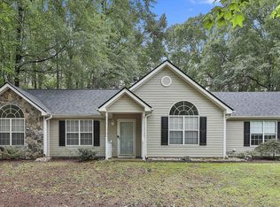 24 Four Oaks Dr, Newnan, GA 30263