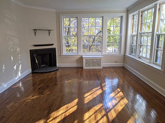 5th image of 905 Elmwood Ave #13-A1