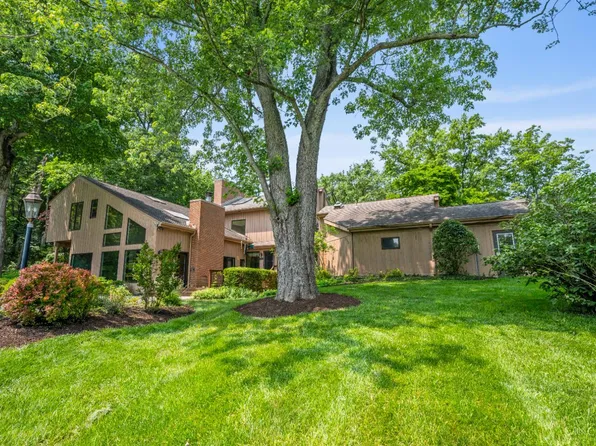 9180 Given Rd, Cincinnati, OH 45243