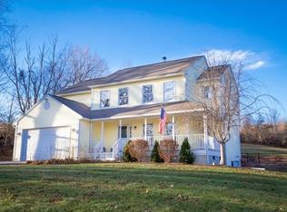 35 Healy Rd, Dudley, MA 01571