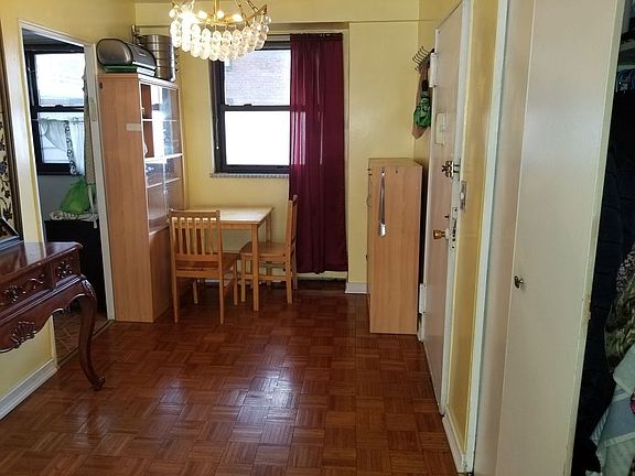 3rd image of 6115 98th St APT 3F