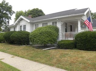 1503 Central St, Oshkosh, WI 54901