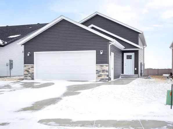 761 2nd Ave, Horace, ND 58047