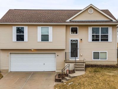 16121 Blackwalnut St, Omaha, NE, 68136