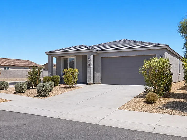 18128 W Soft Wind Dr — Photo 3