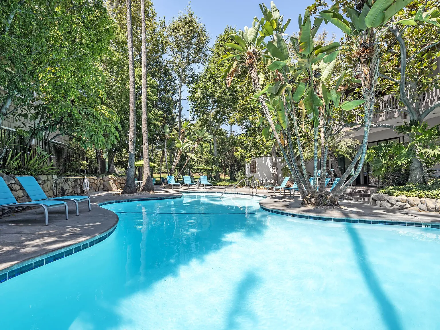 Rancho Los Feliz — Photo 4