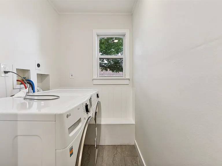 11900 Dove Haven Dr — Photo 12