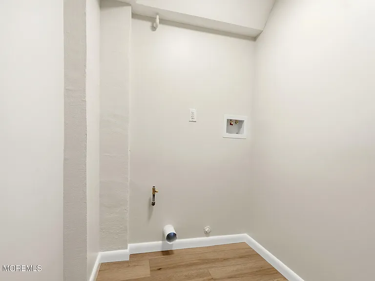 638 Overton Pl #1 — Photo 43