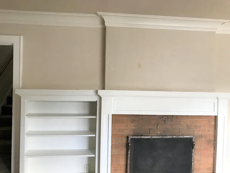 4200 Pasadena Pl NE #6 — Photo 9