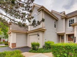943 Little Falls Ct, Elk Grove Village, IL 60007