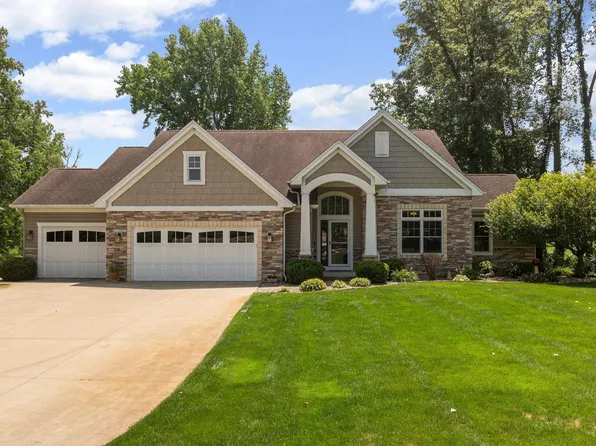 16292 Norwood Ln, Goshen, IN 46526