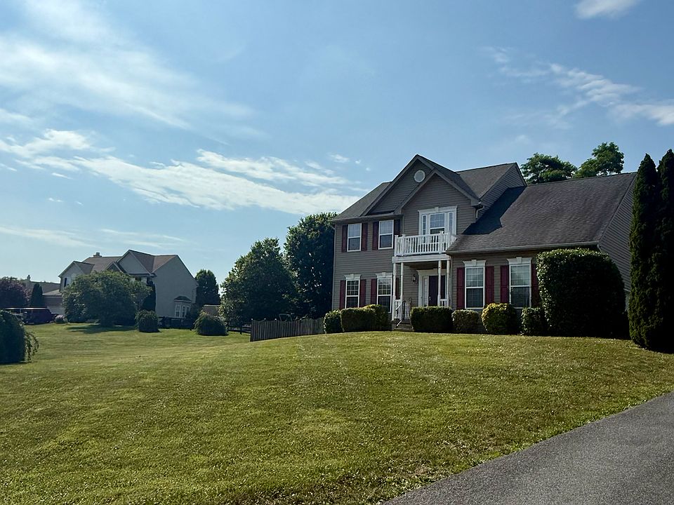 1st image of 158 Appomattox Ln