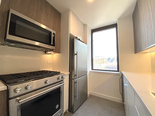 Rented by The Dermot Realty Management Company | media 28