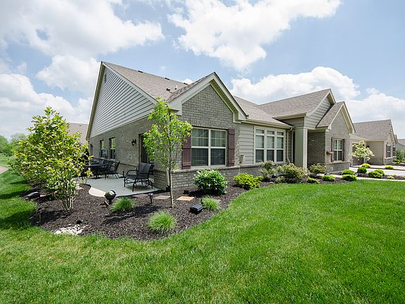 4th image of 1396 Bourdeaux Way