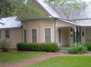 904 Doole St, Mason, TX 76856